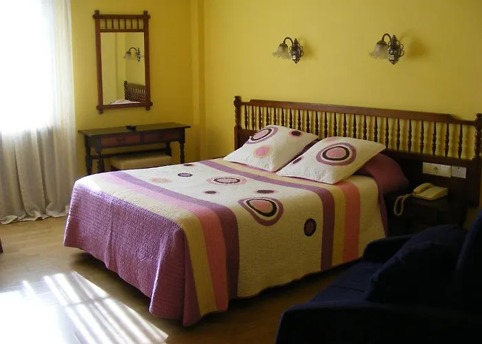 Pr Alameda Guest house 2*